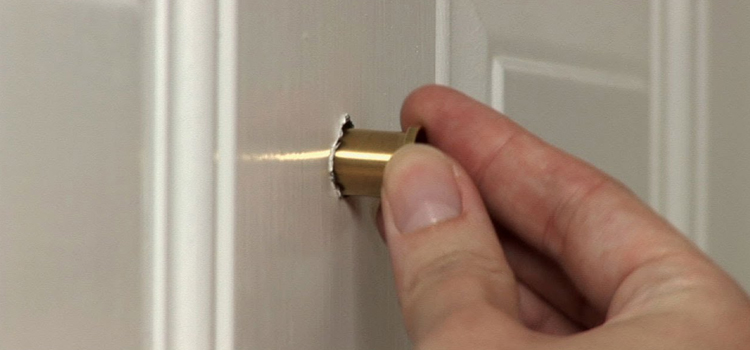 peephole door repair in Chowchilla